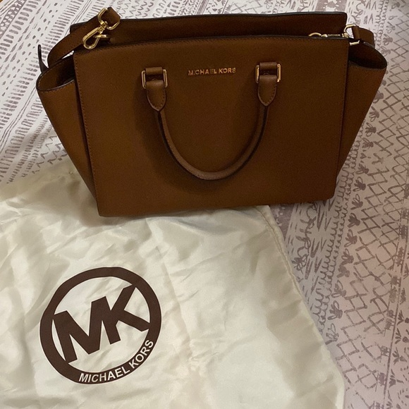 Michael Kors | Selma Large Brown Satchel - Picture 1 of 8